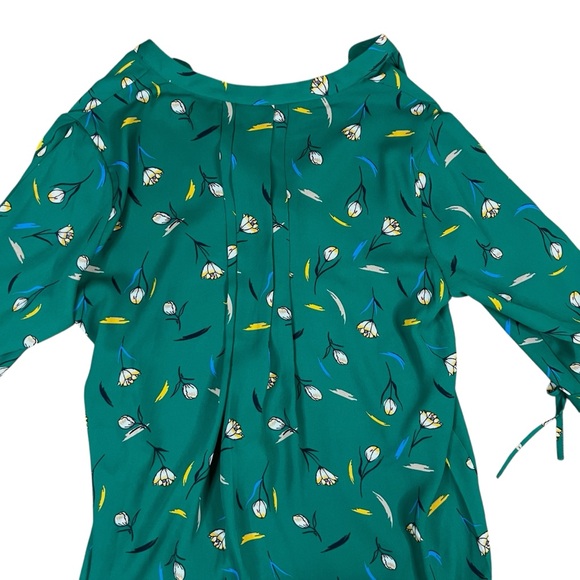 41 Hawthorn Women’s XS Green Floral 3/4 Bell Sleeve Blouse NWT - Picture 7 of 9